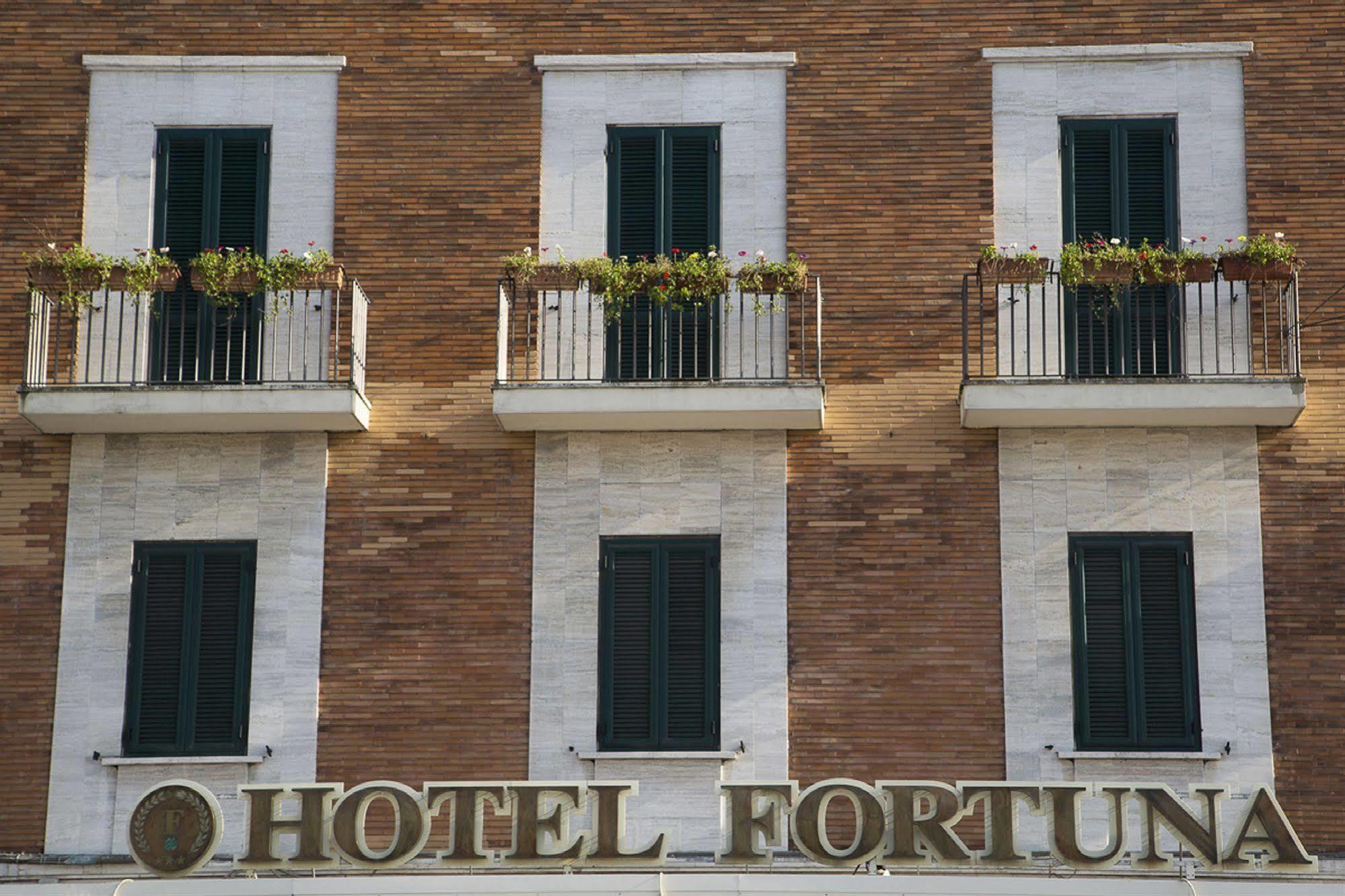 Hotel Fortuna Ανκόνα Εξωτερικό φωτογραφία